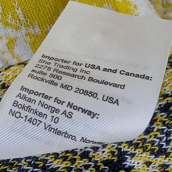 Floral Button-Up Cardigan - Picture 8 of 13